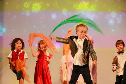 Photo High School Dover Court International School #2