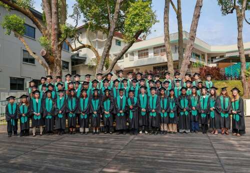 Photo High School Dover Court International School #2