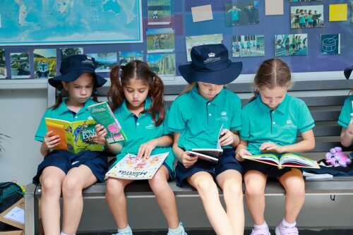 Photo High School Dover Court International School #2