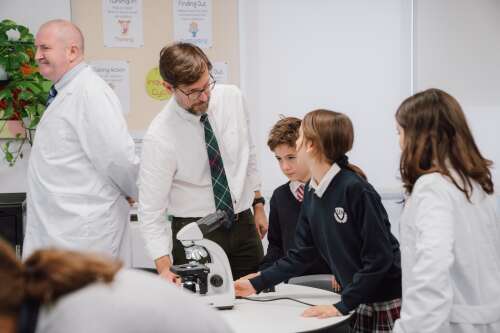 Photo SEK International School Santa Isabel  #2