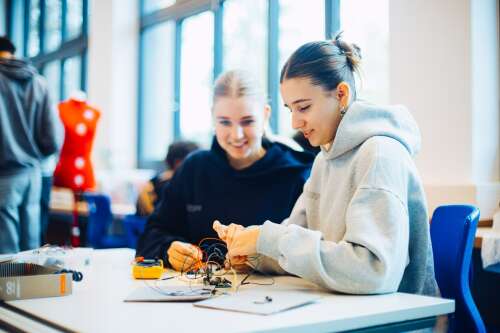 Photo BBIS Berlin Brandenburg International School #2