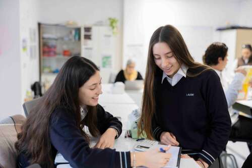 Photo Newton College #2