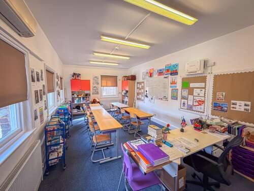 Photo EIFA International School London #2