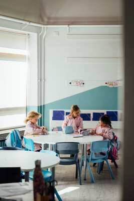 Photo Colegio Internacional Meres #2