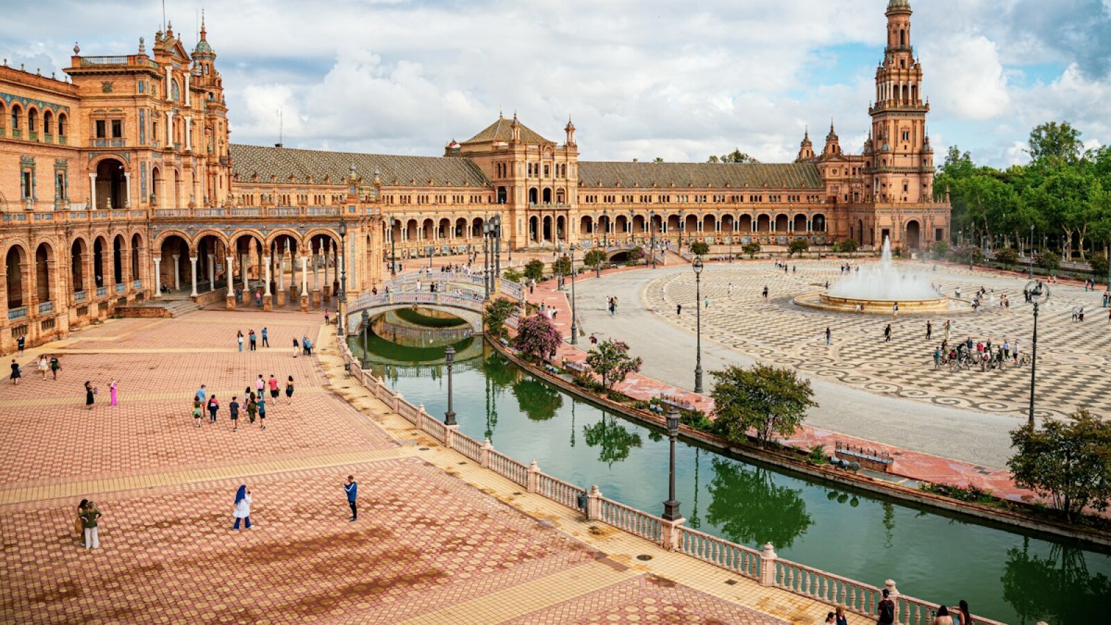 International School Fees in Seville: 2026 Cost Guide for Expat Families