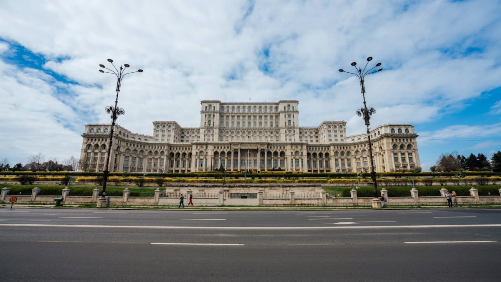 Bilingual Schools in Bucharest: A 2026 Guide for Expat Families