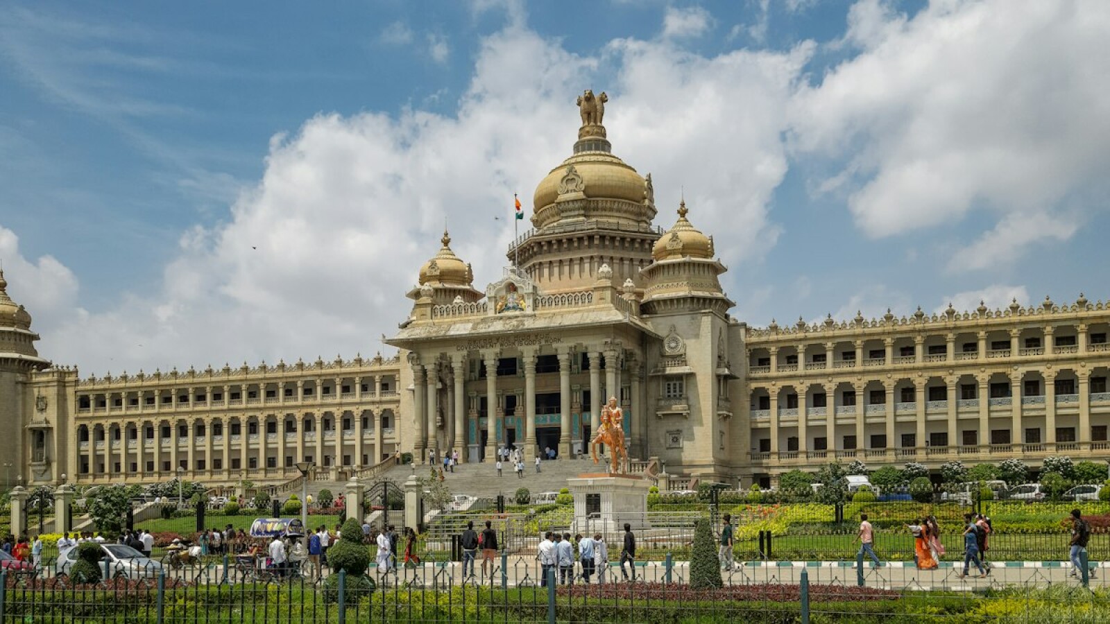 Bilingual Schools in Bangalore: A 2026 Guide for Expat Families