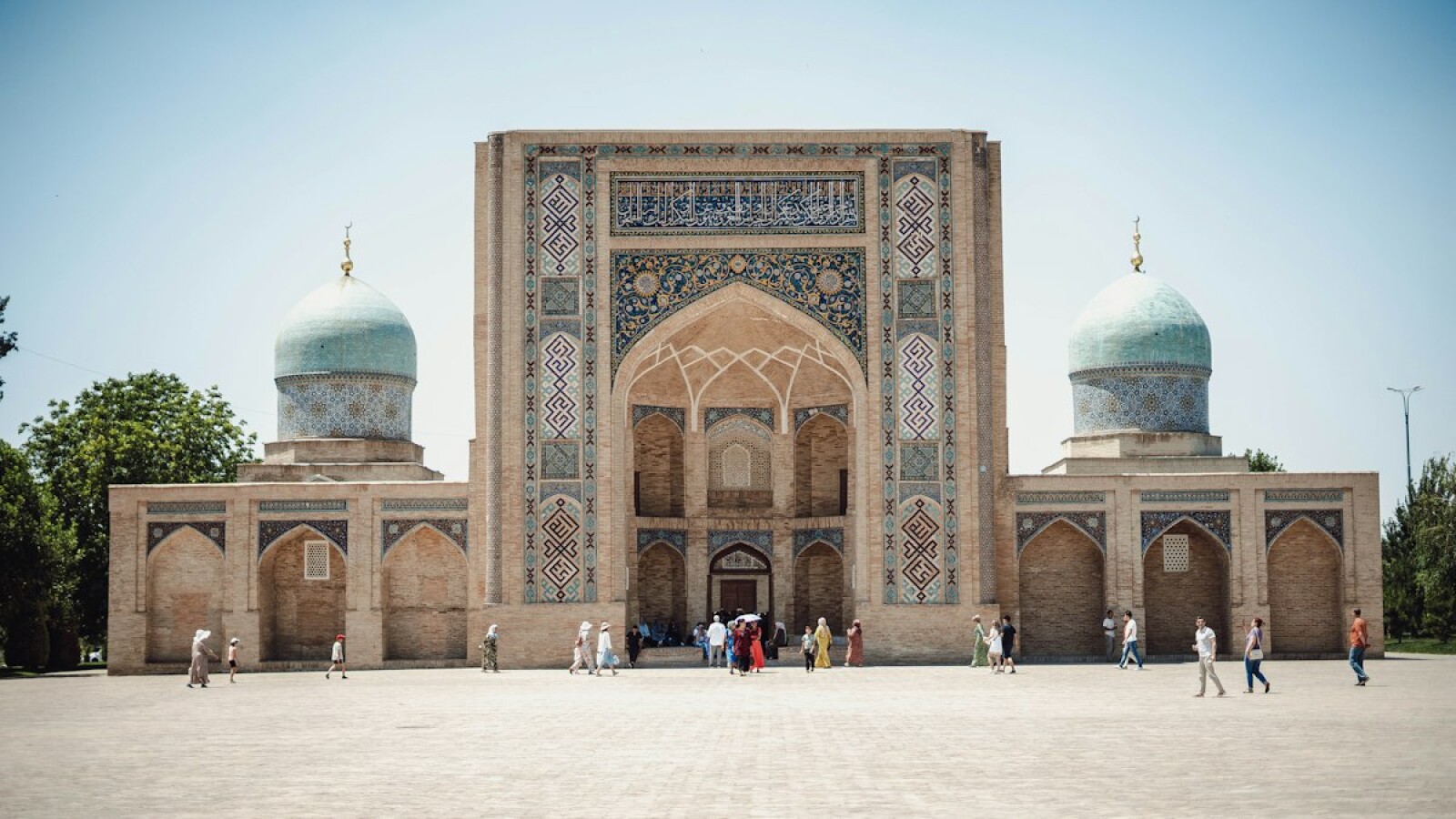 Bilingual Schools in Tashkent: A 2026 Guide for Expat Families
