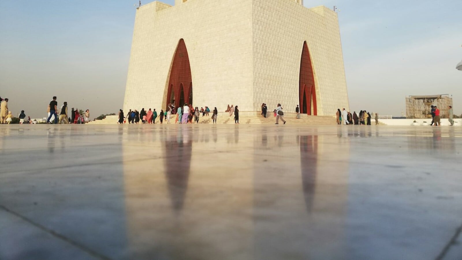 Bilingual Schools in Karachi: A 2026 Guide for Expat Families