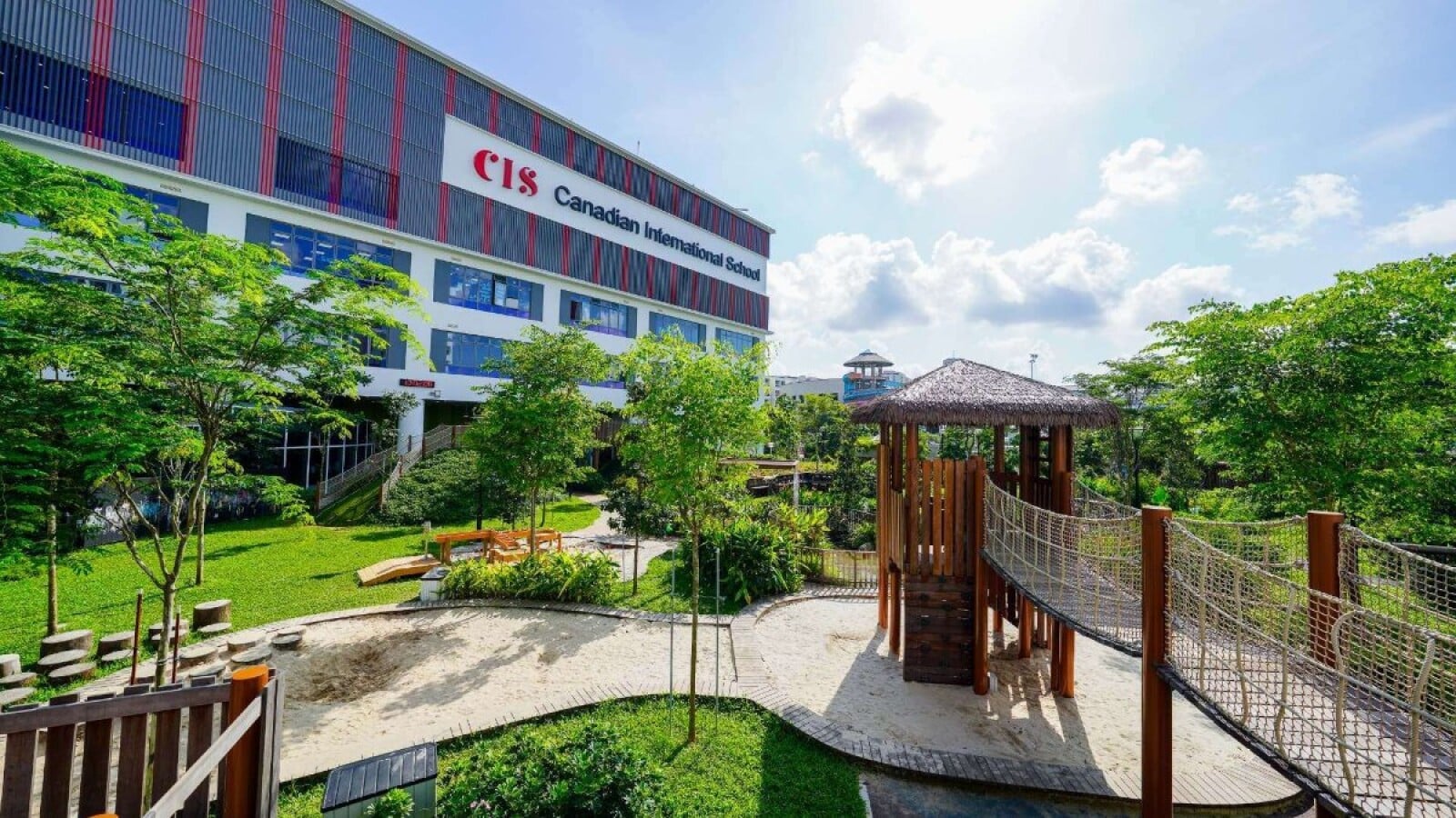 Canadian International School in Singapore Sends Teams to Yale Finals